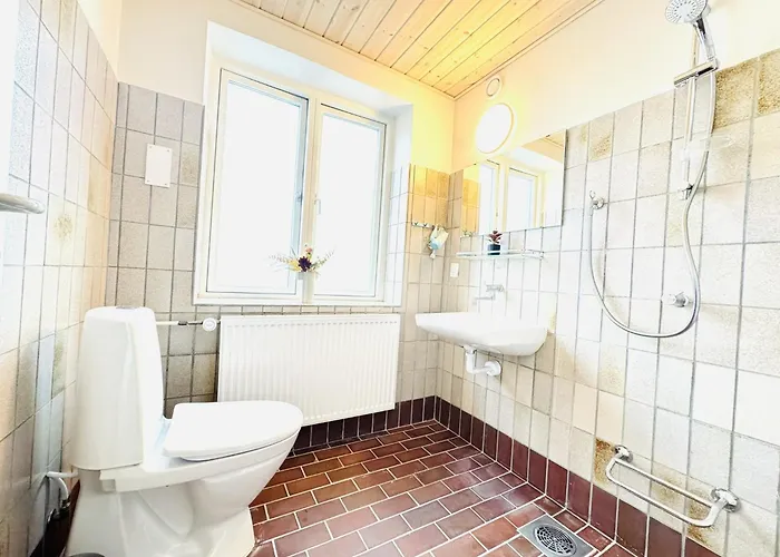 Aday - Solsortvej 3 *